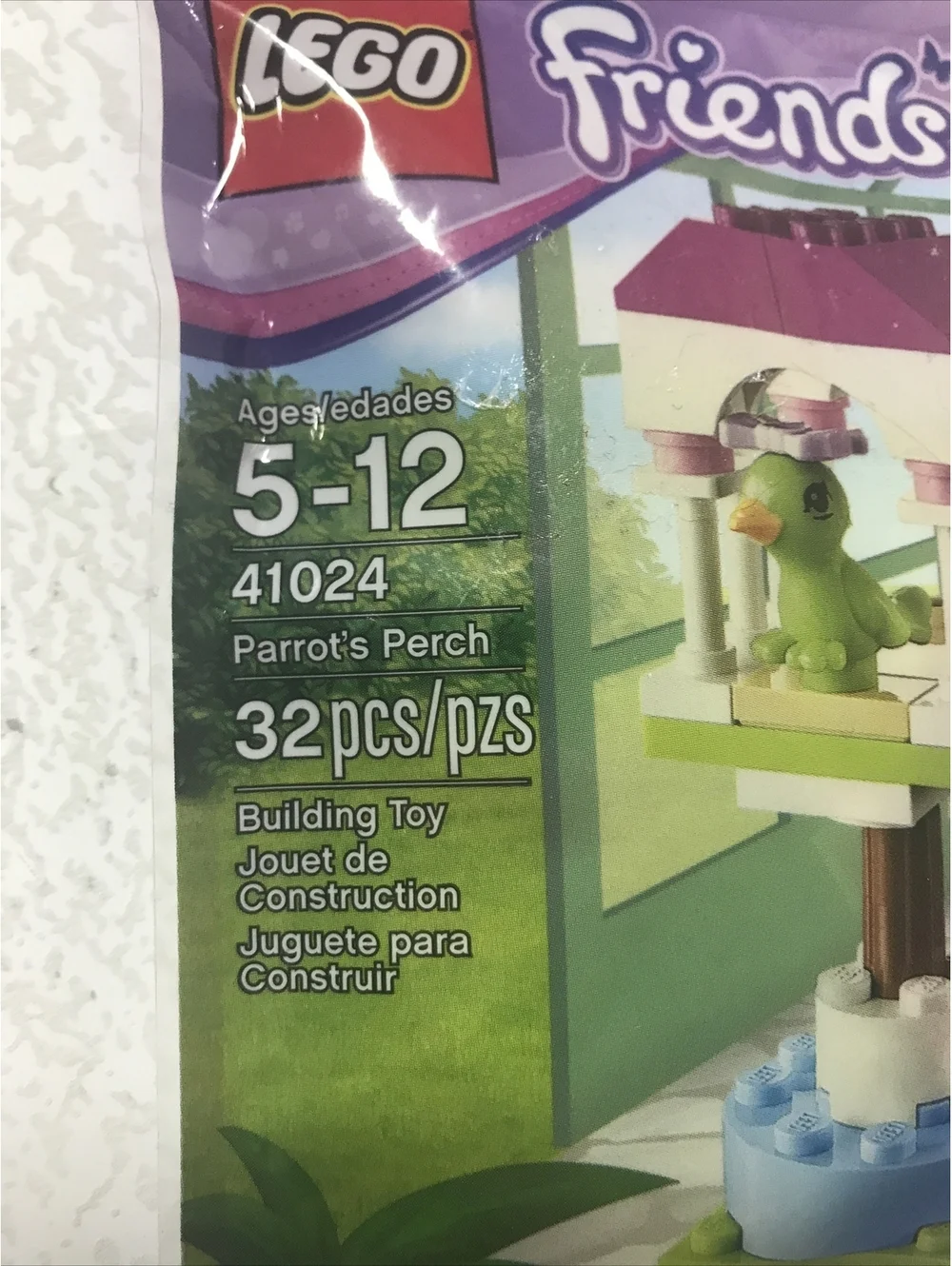 Lego friends parrot